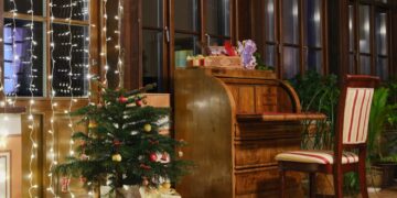 Kalėdos Burbiškio dvare: tūkstantis žaisliukų, šimtai atvirukų ir šventinis paštas