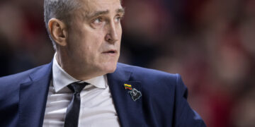 V. Buzą prie Utenos klubo vairo keičia K. Kemzūra