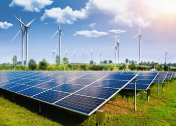 Praėjusią savaitę elektros kaina Lietuvoje – trečdaliu mažesnė nei Lenkijoje