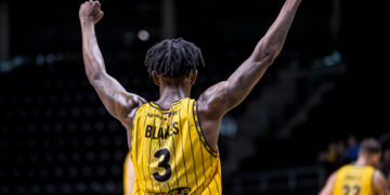 Ukrainiečio šou neužteko – šiauliečiai palaužė svečius iš Jonavos