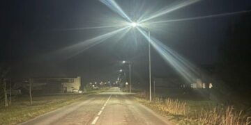 Ąžuolyno gatvėje įrengti  LED šviestuvai