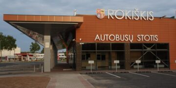 Į Rokiškio autobusų parko direktoriaus vietą pretenduoja du kandidatai