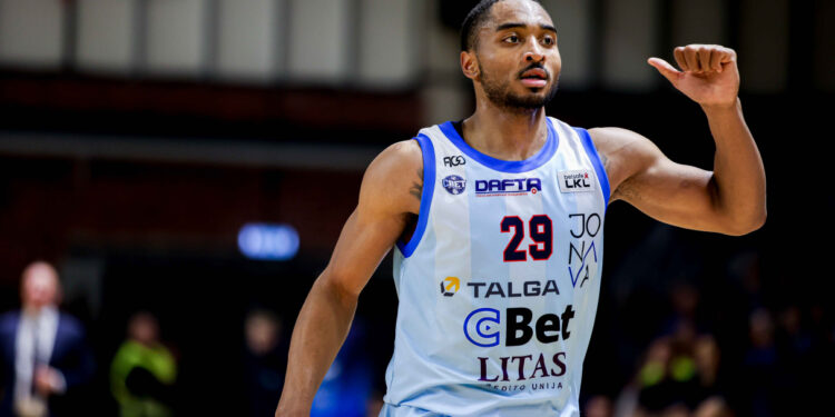 „CBet“ rungtynių pabaigoje įveikė mažeikiškius