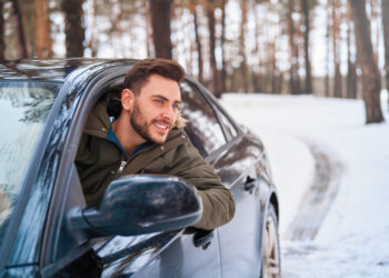 Lietuvių įpročiai už vairo žiemą: pusei jų saugumas kelyje nėra prioritetas