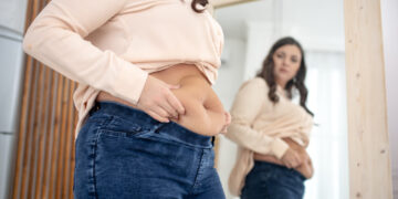 Riebalai ant pilvo ne tik estetinė problema – gali išduoti apie širdies ir kraujagyslių ligą