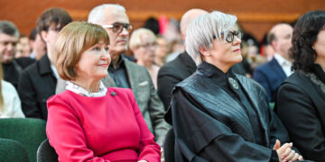 Panevėžyje įteikti KTU magistrų diplomai