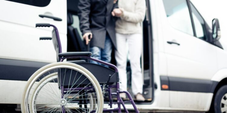 Dėl pacientų pavėžėjimo paslaugos prieinamumo didinimo