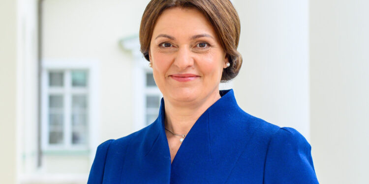 Pirmoji ponia D. Nausedienė