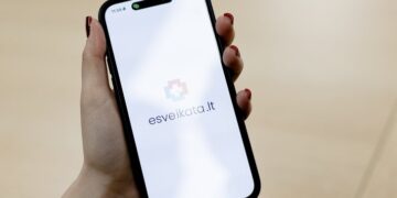 Nuo šiol „E. sveikata“ pacientams – ir mobiliojoje programėlėje