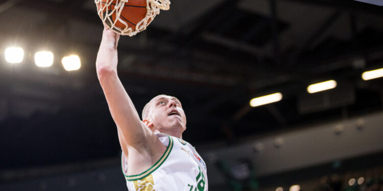 Jonaviečiai nesustabdė „Žalgirio“ pergalingo žygio