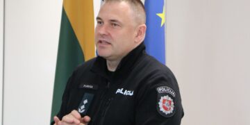 Panevėžio apskrities policijai pradėjo vadovauti Darius Pliavga