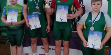 Tarptautinėse varžybose sunkiaatlečiai iškovojo bronzą