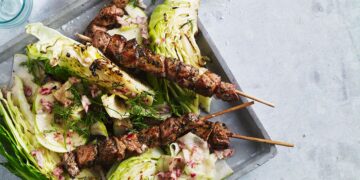 Daržovių iššūkis: nė dienos be salotų – nepamirškite jų grilindami
