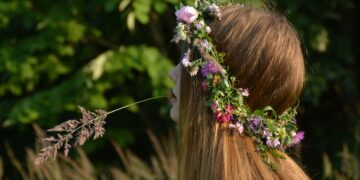 Joninių papročiai: ugnies, vandens ir paparčio žiedo magija trumpiausią naktį