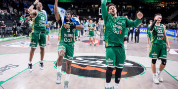 Lengvo pasivaikščiojimo su Jonavos „CBet“ negavęs „Žalgiris“ – „LKL“ finale