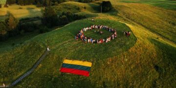Molėtų rajone iškilmingai paminėta Valstybės diena