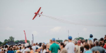 Aviacijos šventė Kaune: Lietuvos ir Europos virtuozai pasirodymais pagerbs „ANBO“ ir Lietuvos aviacijos kūrėjus