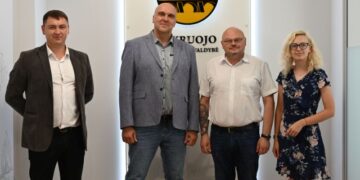 Pakruono rajono savivaldybėje lankėsi AB „Detonas“ vadovas