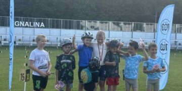 Smagios vaikų lenktynės!