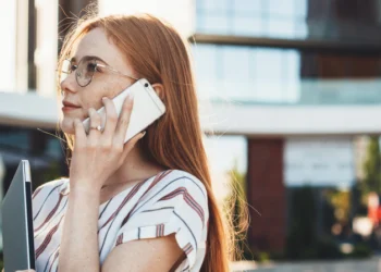 „Telia“ įjungė galimybę skambinti iš užsienio be mobiliojo ryšio per Wi-Fi