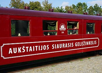VšĮ „Aukštaitijos siaurasis geležinkelis“ atnaujina vagonus