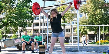 Panevėžyje įvyko 35-asis tarptautinis sunkiosios atletikos turnyras – puiki patirtis jauniesiems sportininkams