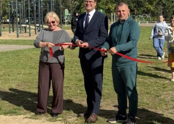 Švenčionių Zigmo Žemaičio gimnazijos iniciatyva atidaryta nauja lauko tinklinio aikštelė