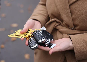 Kauno rajono savivaldybė įsigijo 7 elektromobilius