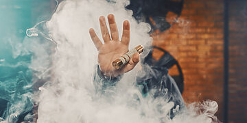 Kauno pareigūnai sulaikė didelį kiekį neteisėtai gabentų elektroninių cigarečių skysčių