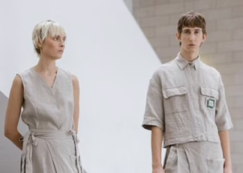 Lietuvių dizainerės pripažinimas Japonijoje – sukurtos geriausios gidų aprangos