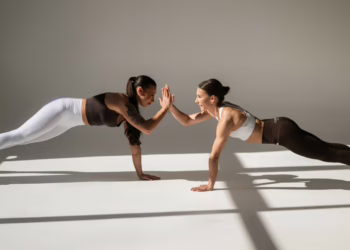 Rudens fenomenas sporto salėse: meilė trunka tris savaites