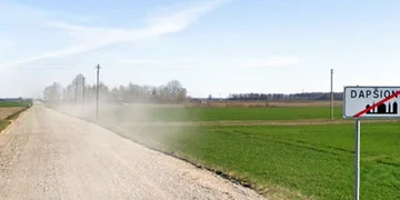 Bus asfaltuojamas kelias nuo Sidabravo iki Panevėžio plento