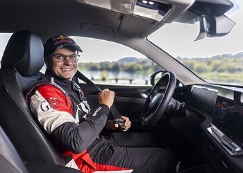 Iš Dubajaus grįžęs lenktynininkas Rokas Baciuška: „Adrenalinas – mano gyvenimo dalis“