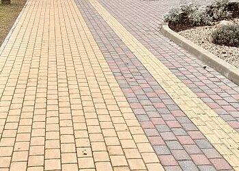 Zarasuose atnaujinti pėsčiųjų takai, įrengtas dviračių takas