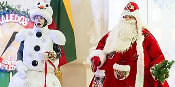 Prezidentūroje įžiebta Kalėdų eglė!