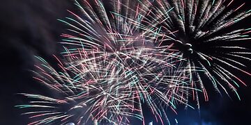 Neatsargus elgesys su pirotechnika kelia grėsmę sveikatai ir turtui