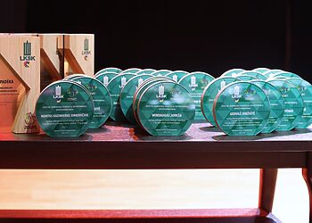 Raudondvario dvare pagerbti kurtieji sportininkai