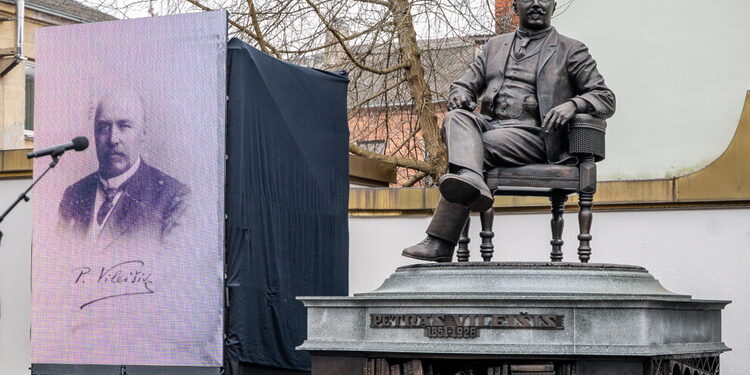 P. Vileišio skulptūra. Kauno m.sav.nuotr.