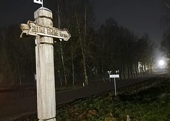 Biržuose sutvarkyti stogastulpiai J. Bieliniui atminti