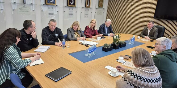 Susitikimas dėl tradicinio 3×3 krepšinio turnyro organizavimo