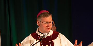 Laimingo gyvenimo paslaptis – save dovanoti kitiems