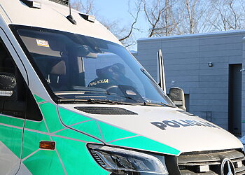 Panevėžiečiai pasiruošę riaušėms - policijos parką papildė naujas antiriaušinis automobilis