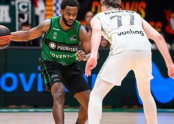 Utenos klube – rokiruotė: išvykstantį D. Sabeckį pakeitė patyręs kanadietis