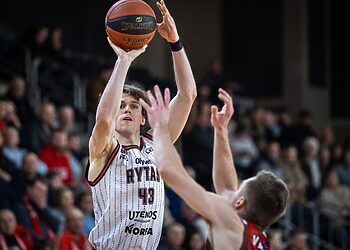 „Rytas“ vargo dėl pergalės Utenoje