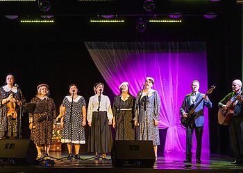 Baisogalos kultūros centre skambėjo nostalgiški romansai