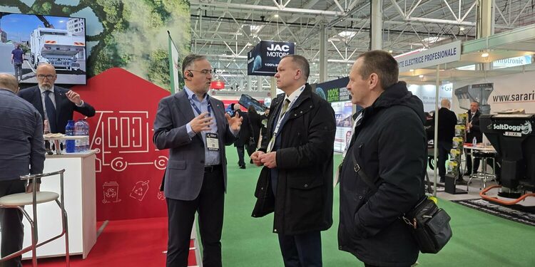 Tarptautinėje parodoje „Green Energy EXPO & Romenvirotec 2026“/Visagino sav.nuotr.