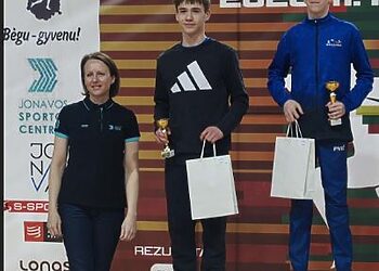 Panevėžietis A. Januška iškovojo pergalę šventiniame bėgime Jonavoje