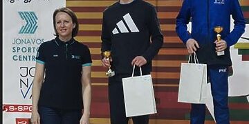 A. Januška iškovojo I-ąją vietą (dešinėje)/Panevėžioi sporto c.nuotr.