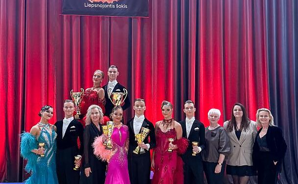 Kvalifikacinės sportinių šokių varžybos/Kauno raj.sav.nuotr.