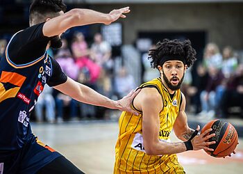 Paskutinių sekundžių trileryje S. Fofana dvitaškis padovanojo pergalę šiauliečiams